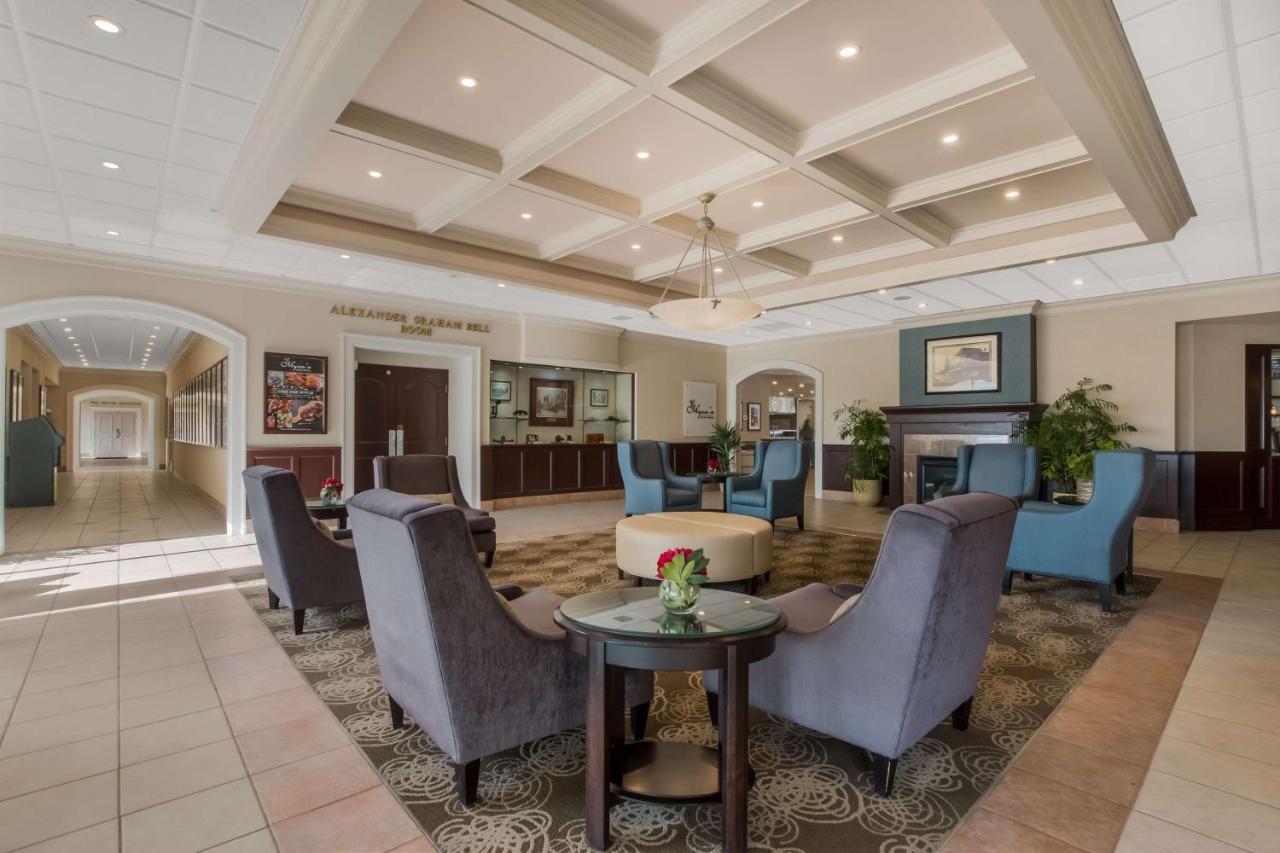 Best Western Brantford Hotel And Conference Centre Esterno foto